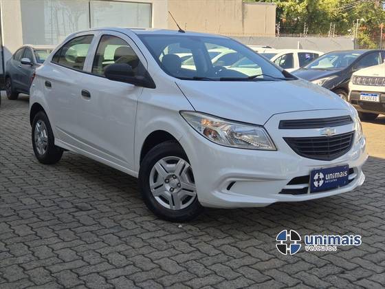 CHEVROLET ONIX 1.0 MPFI LT 8V FLEX 4P MANUAL CHEVROLET ONIX 1.0 MPFI LT 8V FLEX 4P MANUAL